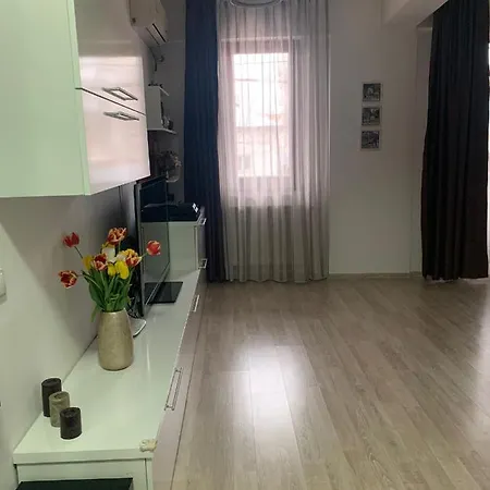 Apartmán Your Nest - Modern Near Parc Bazilescu - District 1 *